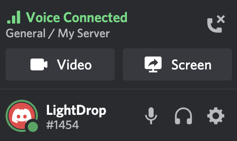The video and screen share button to stream on Discord.