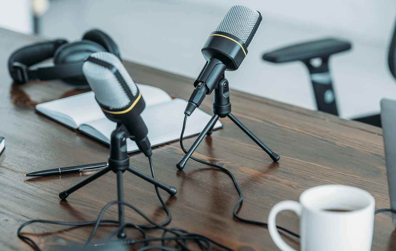 How to record a podcast with multiple mics